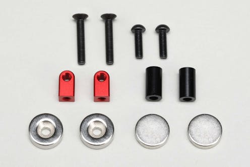 #ZS-016MGFR - Yokomo Magnet Front Body Mount for All-Purpose - Red