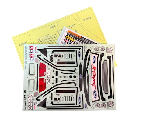 #TA490028 - TAMIYA ESCORT COSWORTH STICKER SET