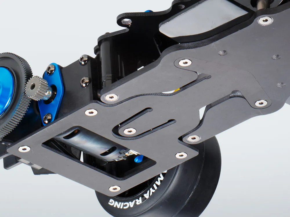 TA58652 - TAMIYA F104 PRO II WITH BODY