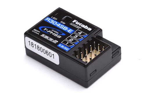 #P-R304SBE - FUTABA R304SB 4CH RX WITH TELEMETRY FHSS (S-BUS) (HV) 2.4GHZ INTERNAL ANTENNA