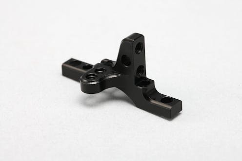 #B11-32UB  - BD11 Aluminum Rear Upper Bulkhead (B)